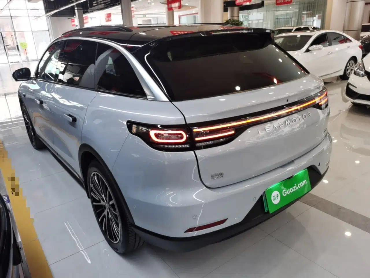 Leapmotor C11 2026 All-Electric 640 LiDAR Prestige Edition — миниатюра 13