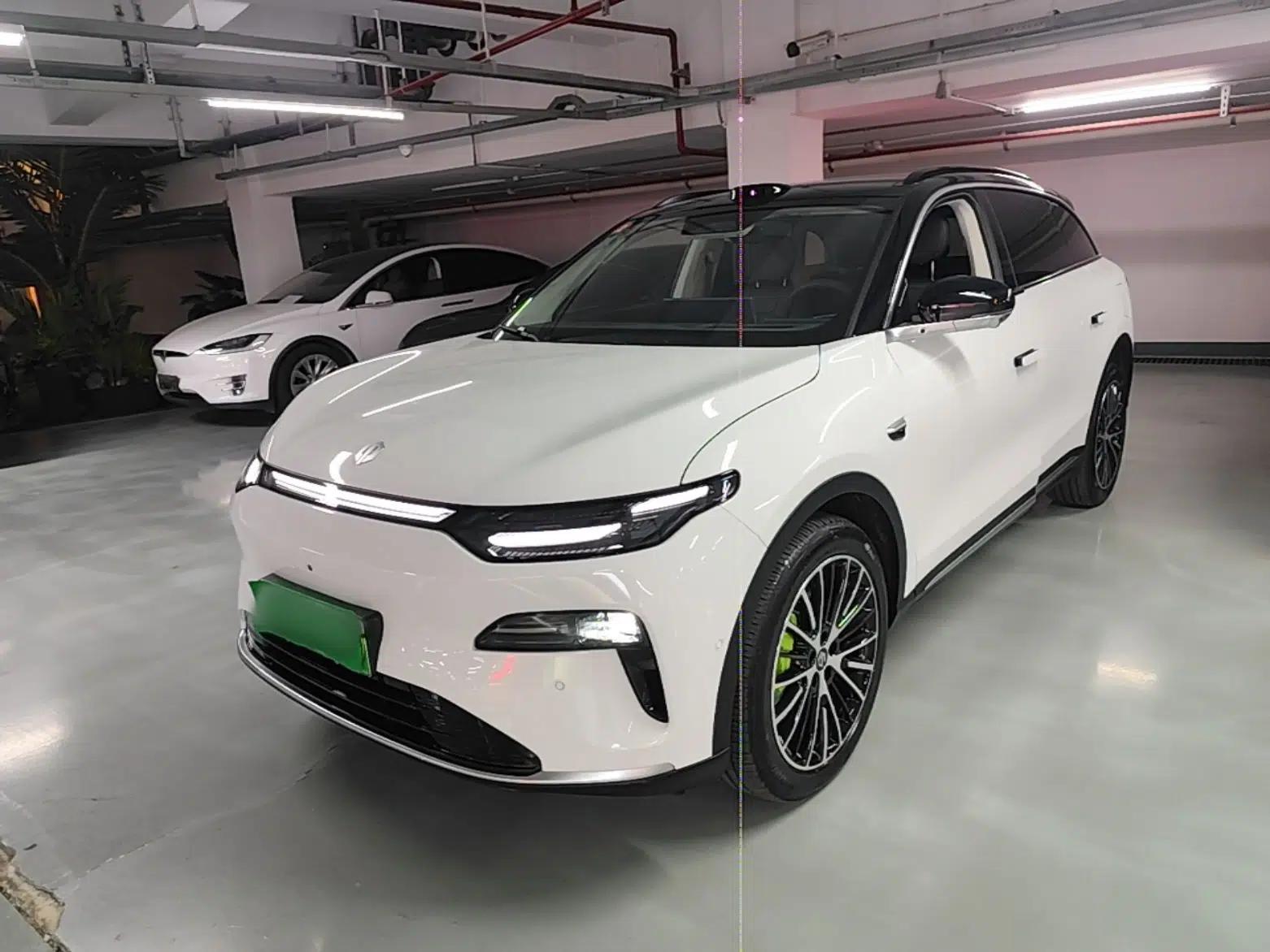 Leapmotor C11 2026 Range-Extended 300 LiDAR Prestige Edition — миниатюра 1