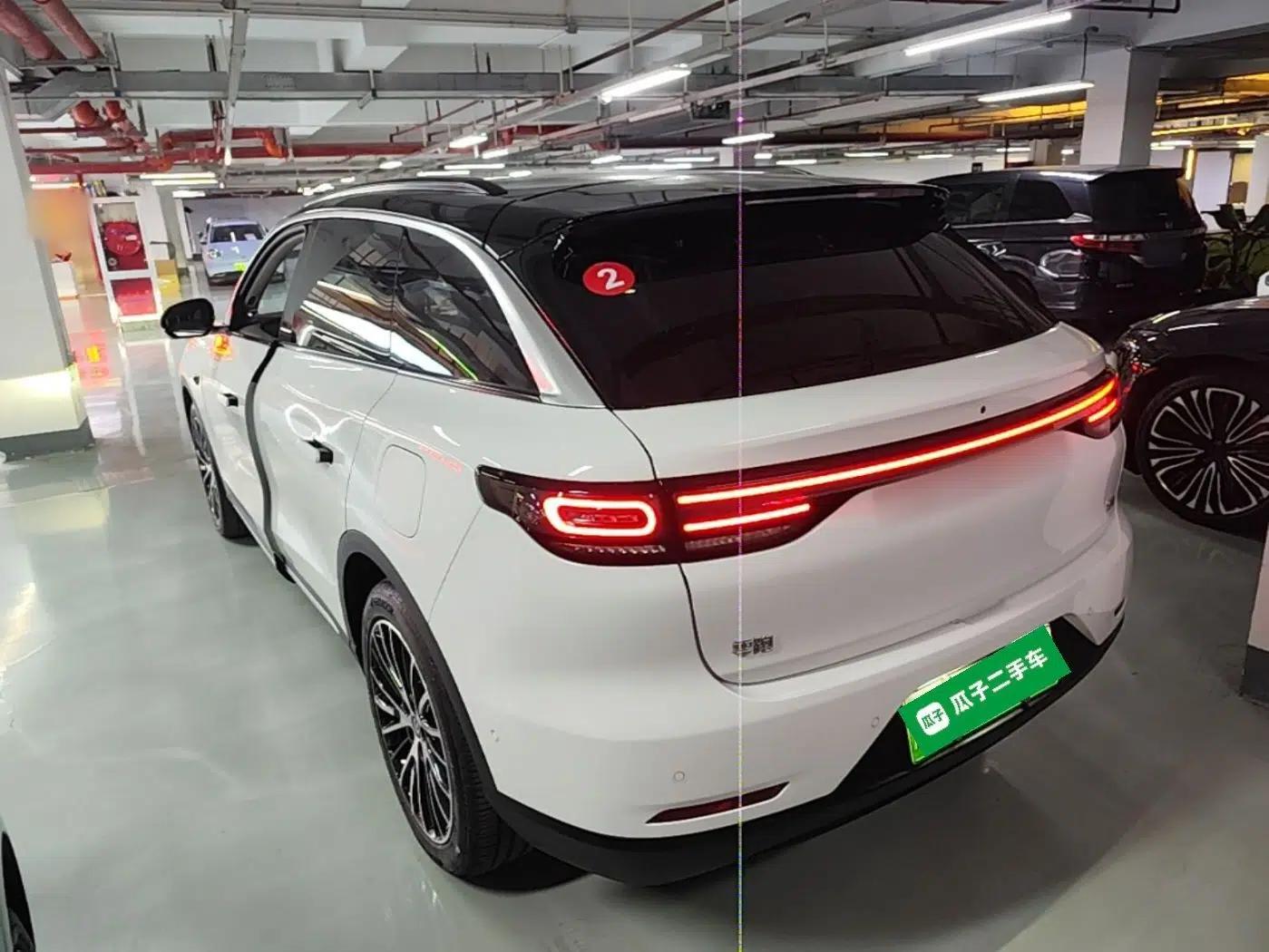 Leapmotor C11 2026 Range-Extended 300 LiDAR Prestige Edition — миниатюра 4