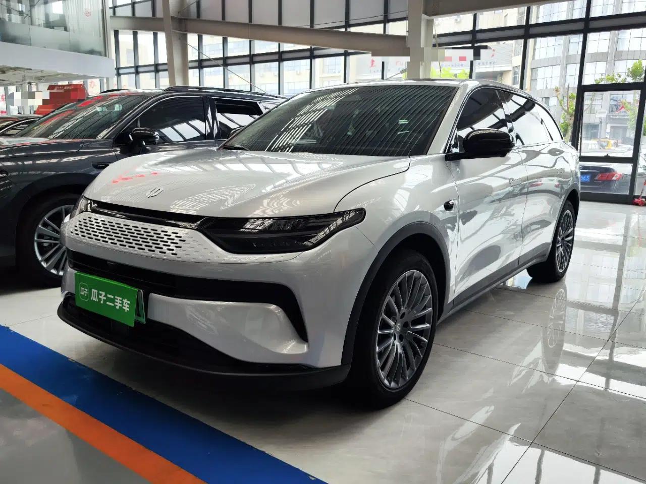 Leapmotor C11 2023 Range-Extended 300 Comfort Edition — миниатюра 1