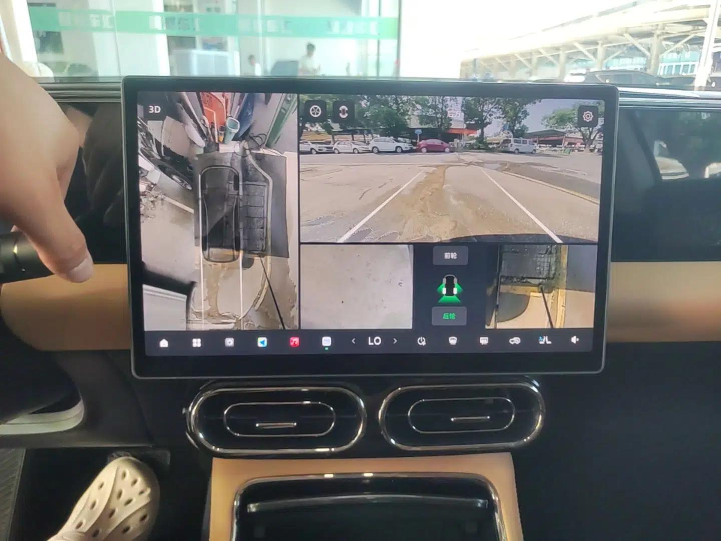 Leapmotor C11 2024 All-Electric 580 Luxury Edition — миниатюра 15