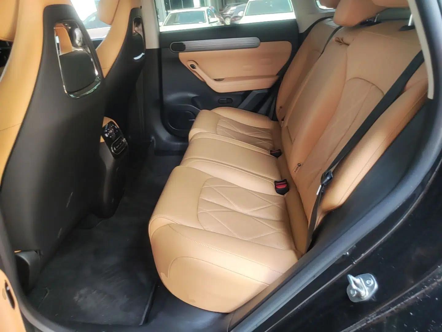 Leapmotor C11 2024 All-Electric 580 Luxury Edition — миниатюра 20