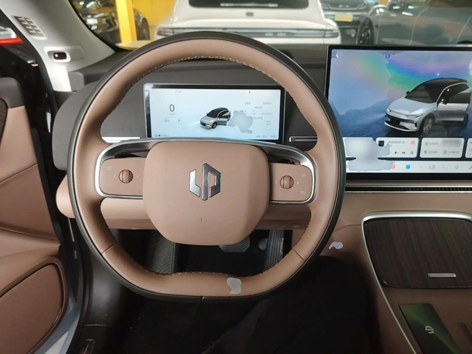 Leapmotor C11 2026 All-Electric 640 LiDAR Prestige Edition — миниатюра 13