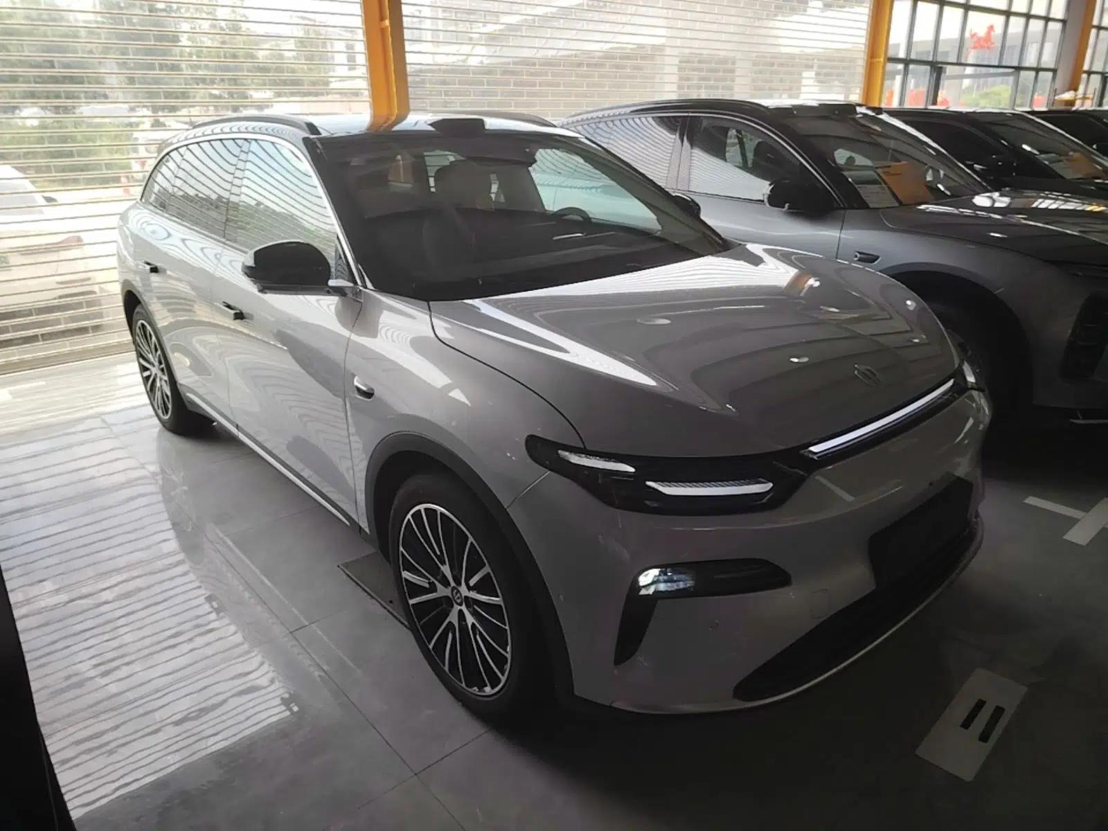 Leapmotor C11 2026 All-Electric 640 LiDAR Prestige Edition — миниатюра 3