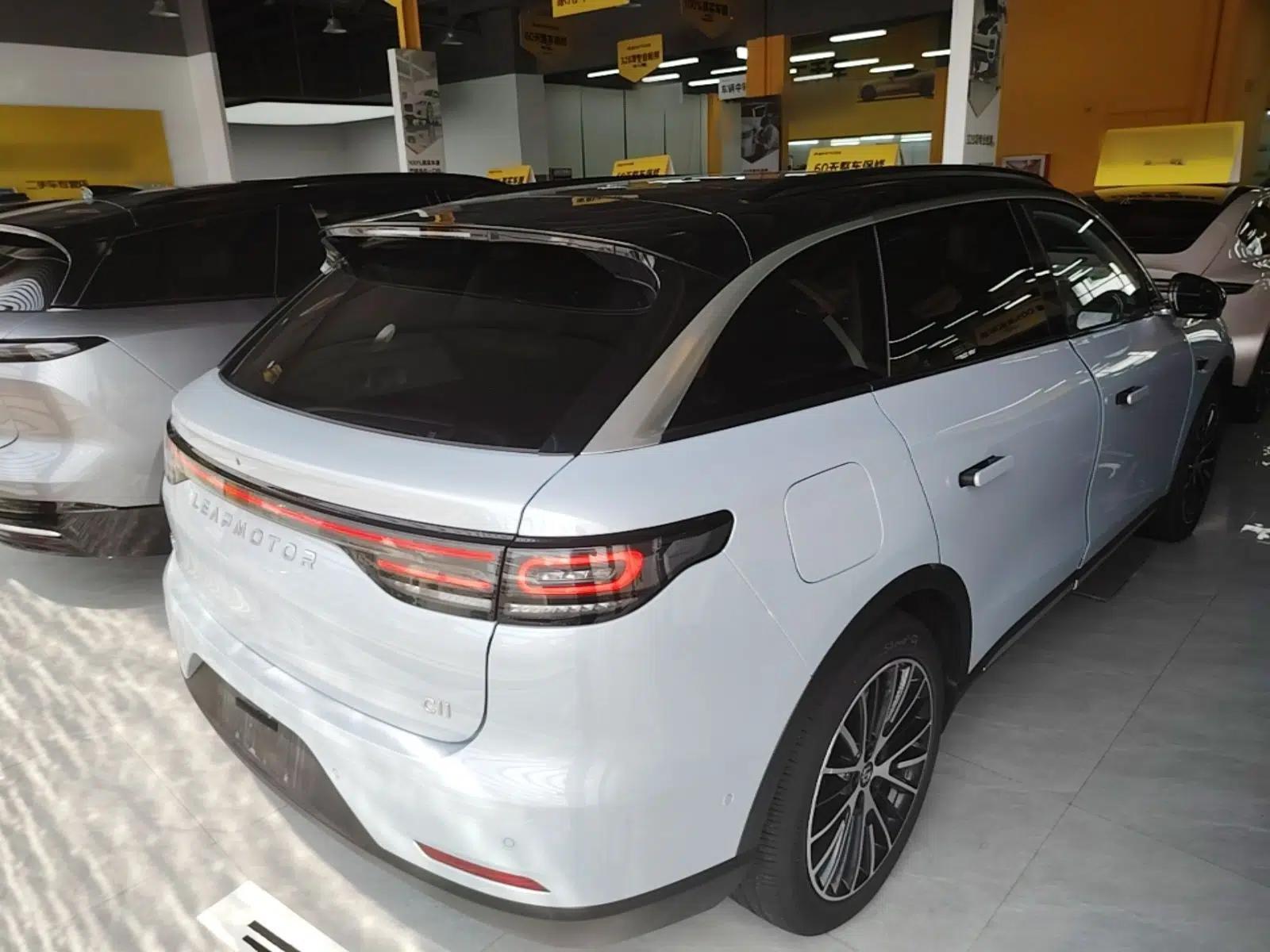 Leapmotor C11 2026 All-Electric 640 LiDAR Prestige Edition — миниатюра 6