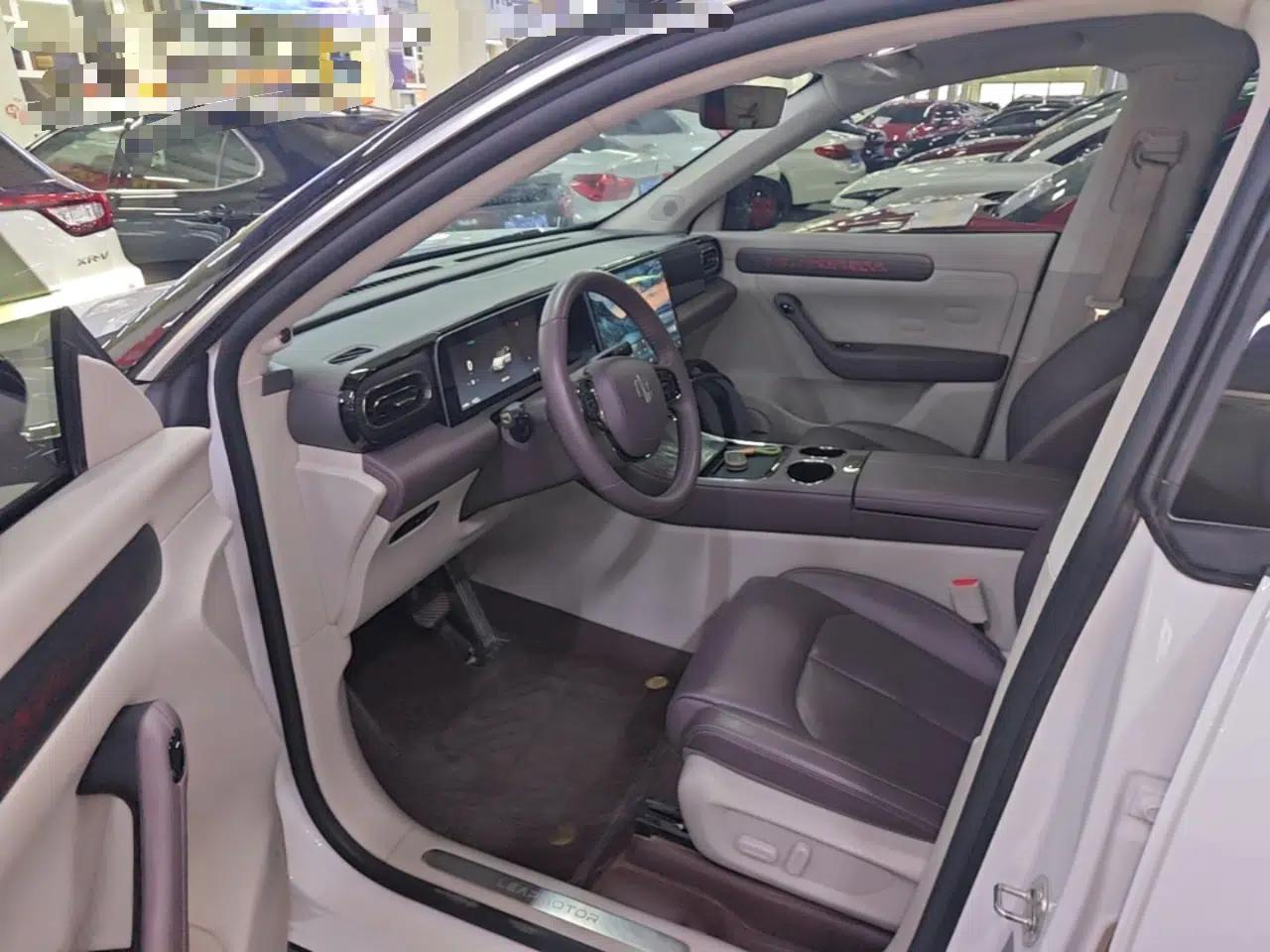 Leapmotor C11 2024 All-Electric 580 Luxury Edition — миниатюра 18