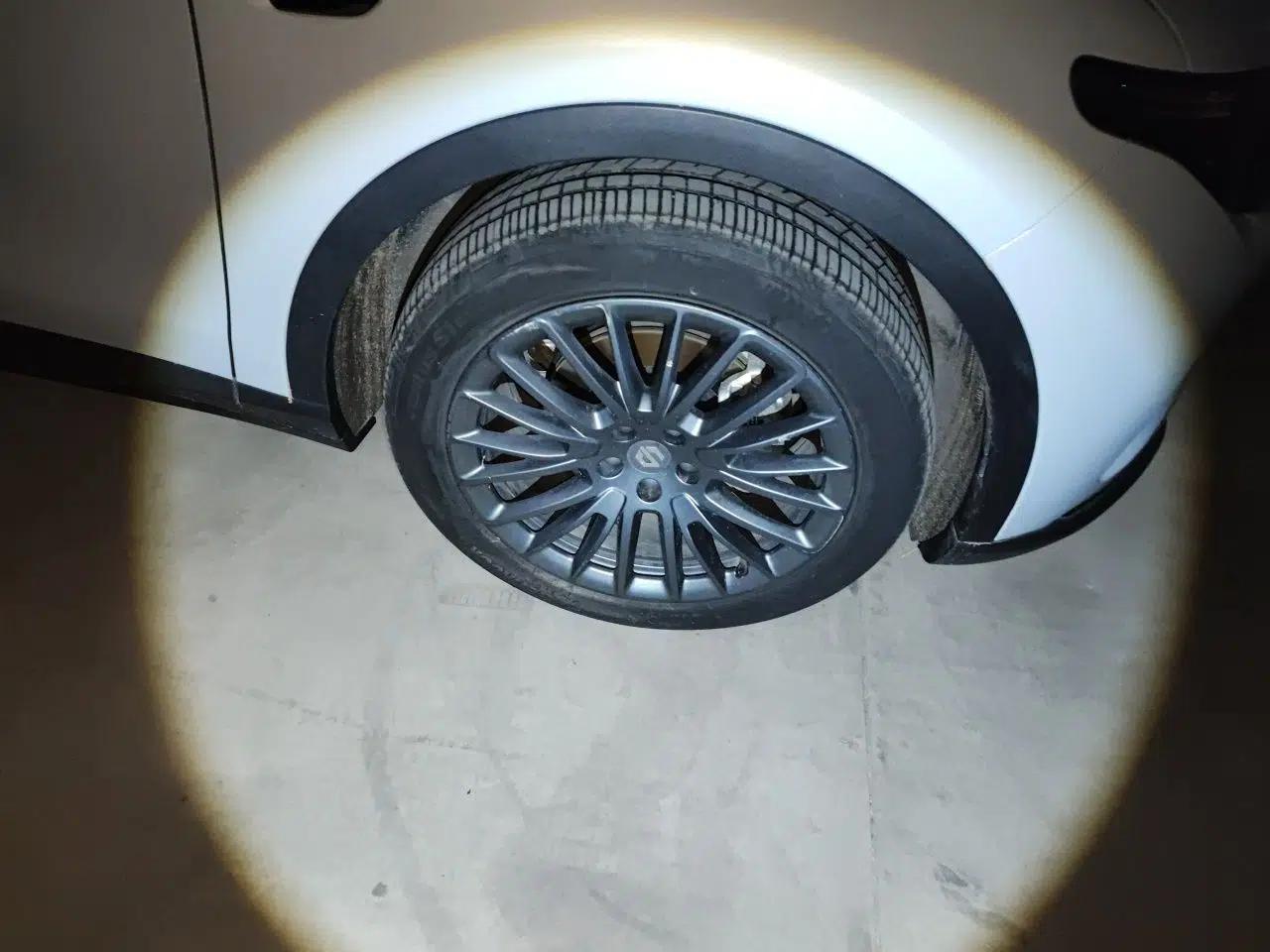 Leapmotor C11 2023 Range-Extended 200 Comfort Edition — миниатюра 8