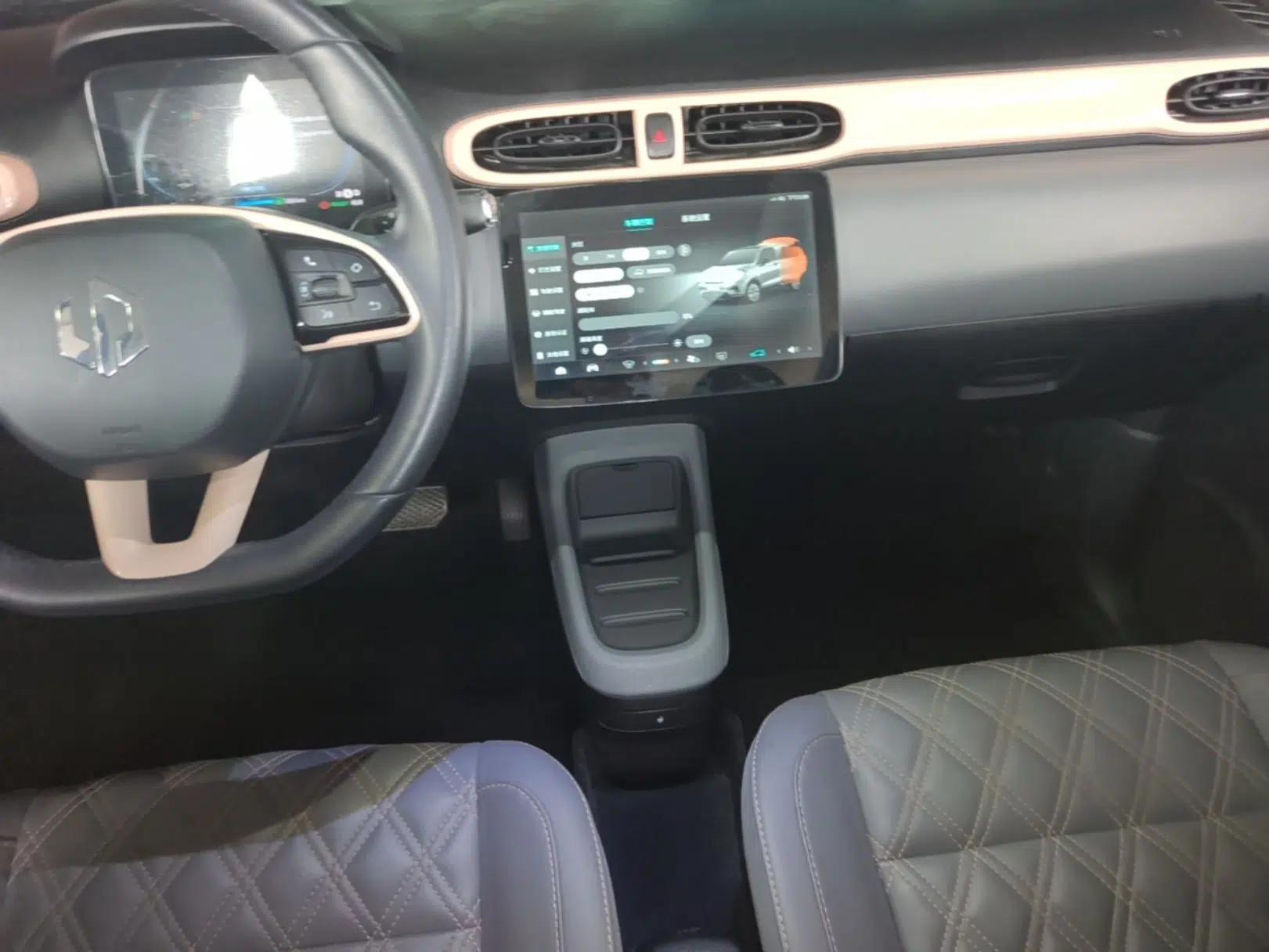 Leapmotor T03 2021 400 Luxury Pro Edition — миниатюра 15