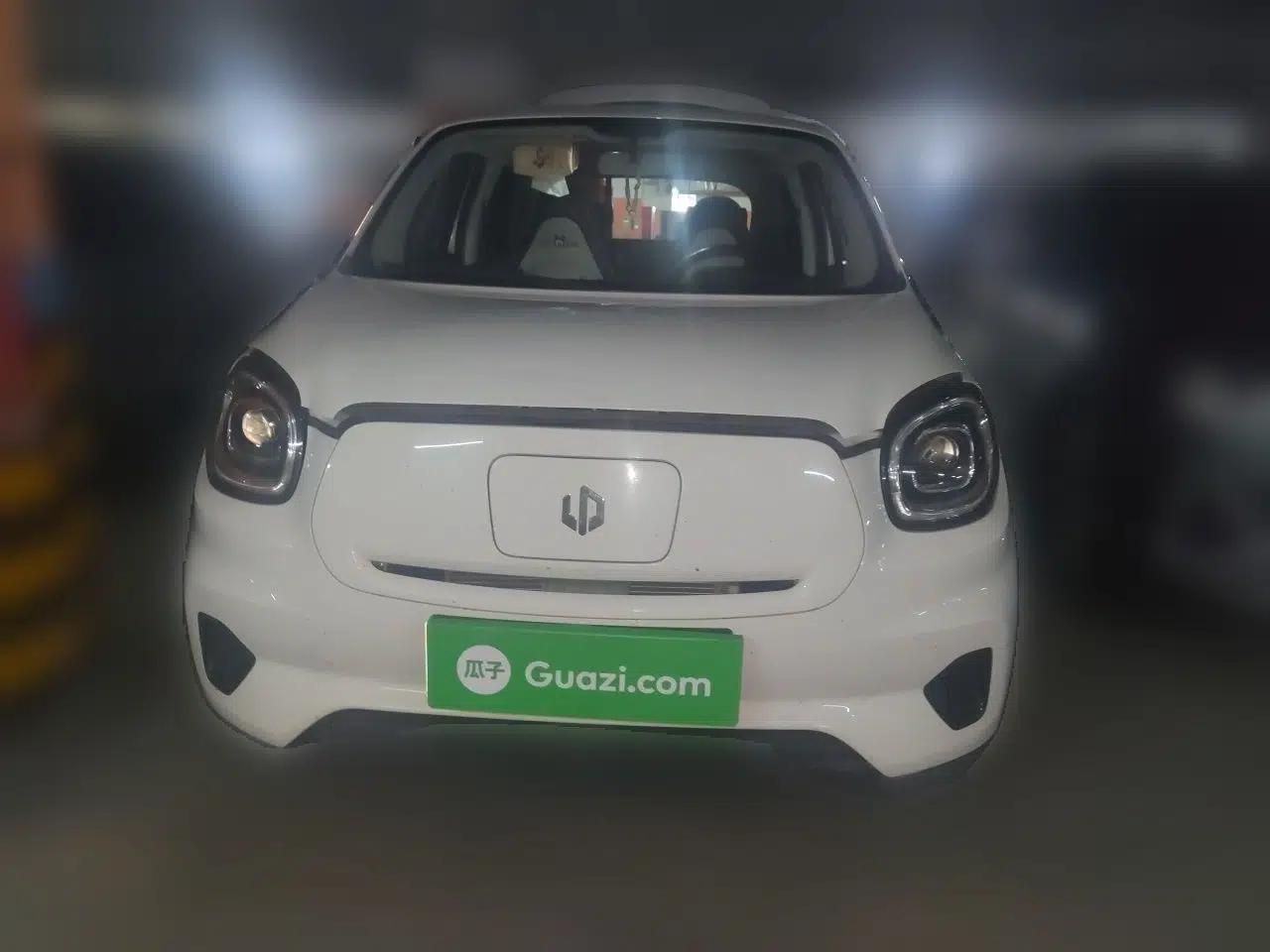 Leapmotor T03 2022 Hometown Jade Edition — миниатюра 2