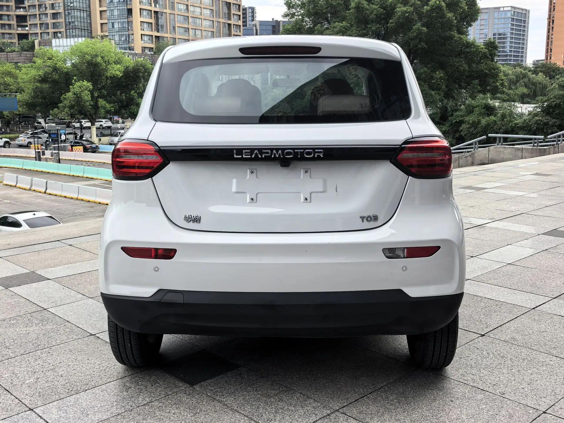Leapmotor T03 2024 310 Comfort Edition — миниатюра 16