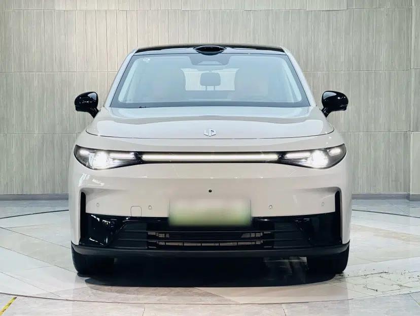 Leapmotor C10 2026 210 LiDAR Version — миниатюра 16