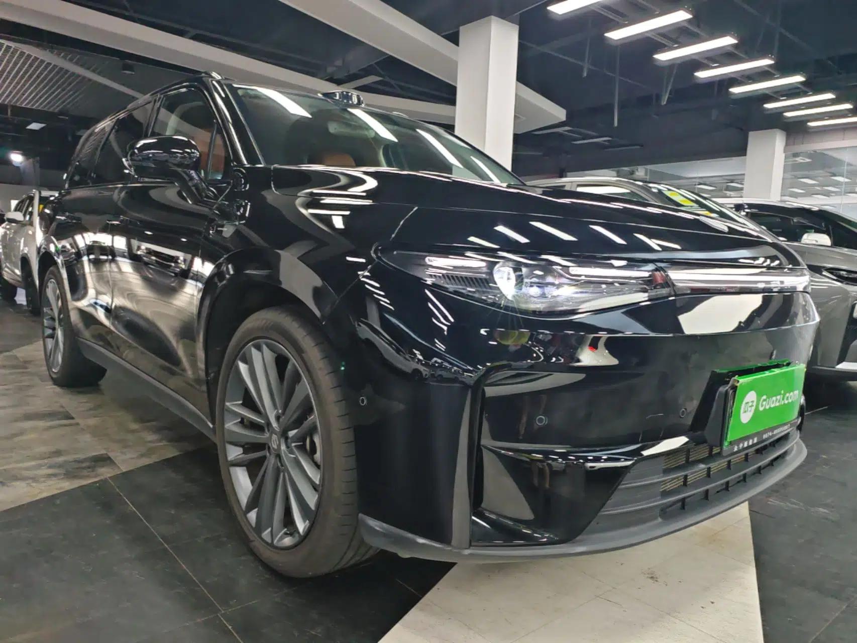 Leapmotor C16 2026 Extended-Range 280 LiDAR Zhizun Edition 6 Seats — миниатюра 3