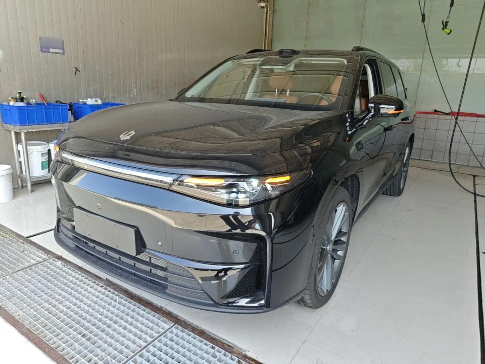 Leapmotor C16 2026 Extended-Range 280 LiDAR Zhizun Edition 6 Seats — миниатюра 1