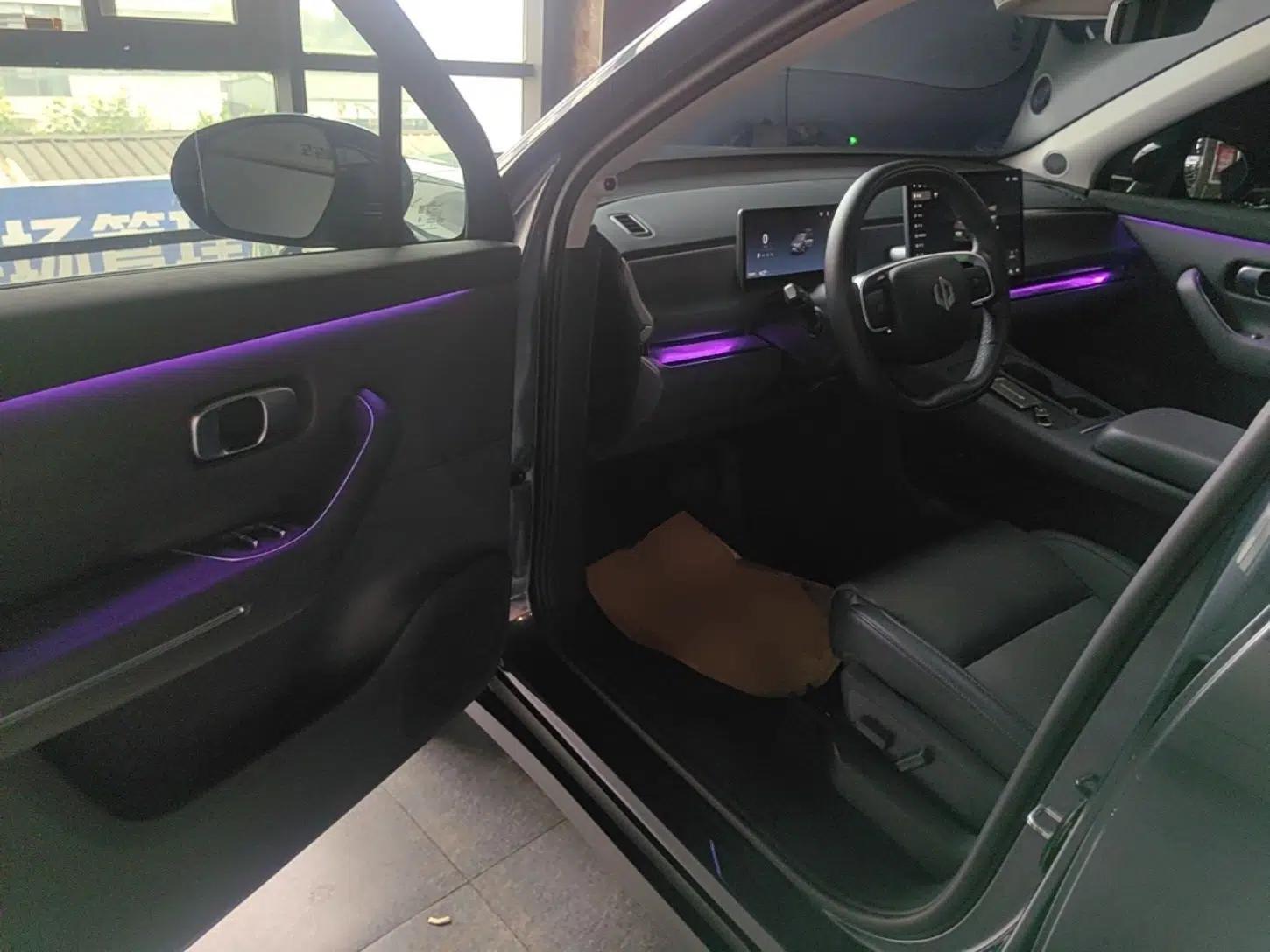 Leapmotor C16 2024 Pure Electric 520 Deluxe Edition — миниатюра 18