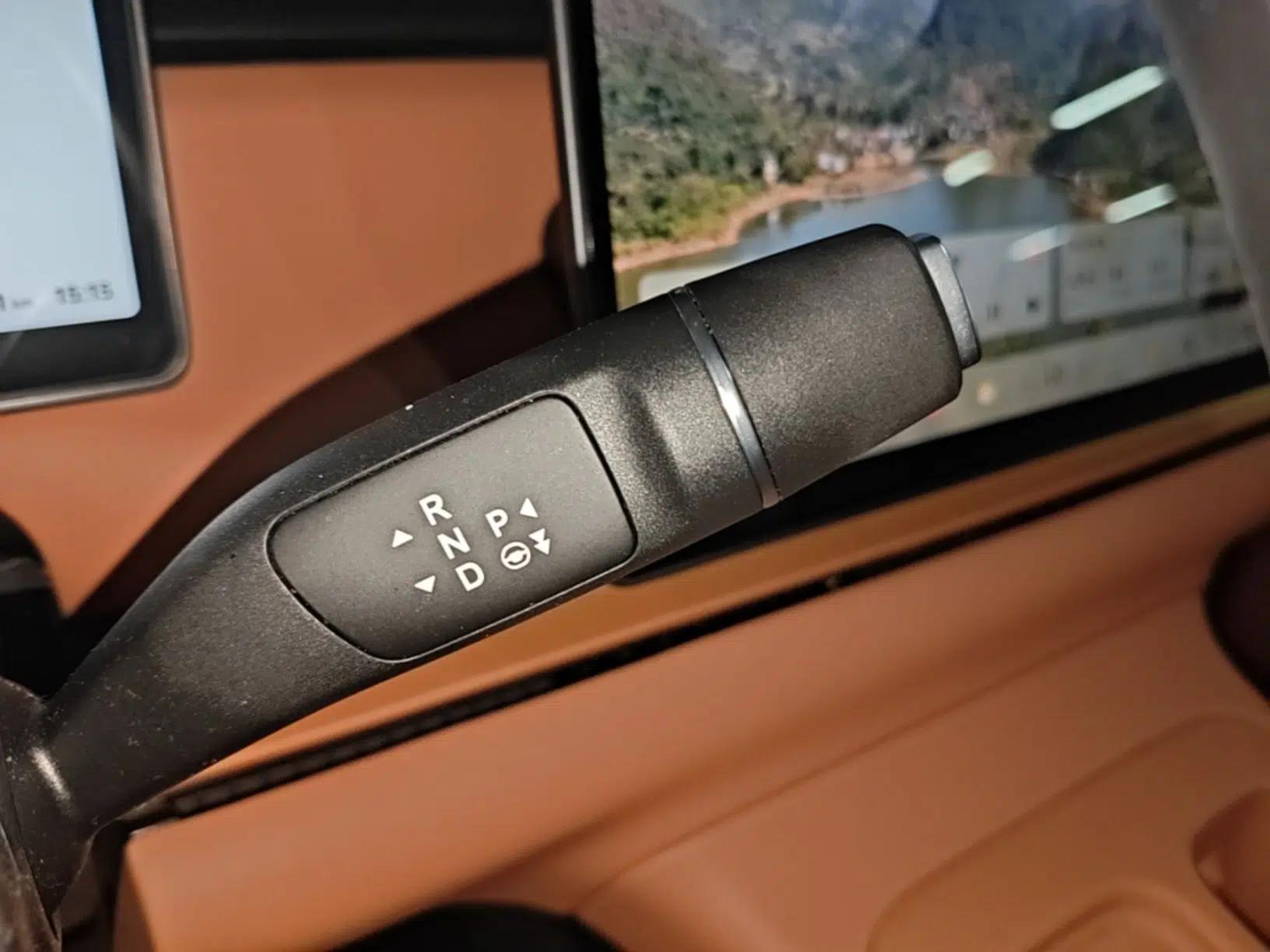 Leapmotor C16 2024 Range-Extended 200 Luxury Edition — миниатюра 16