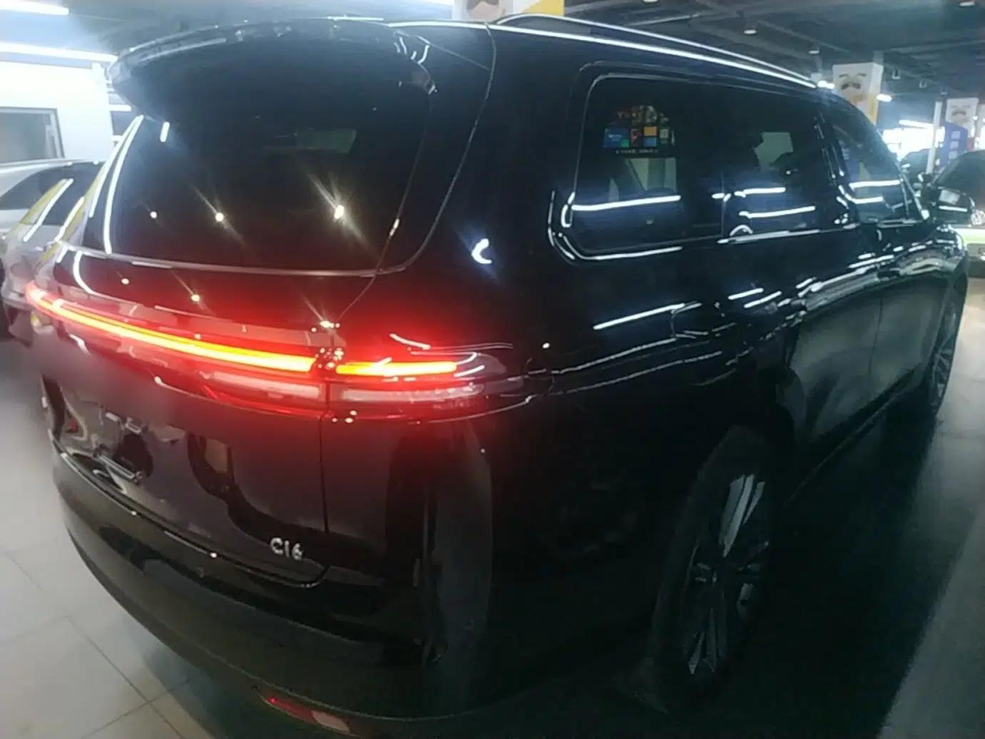Leapmotor C16 2026 Extended-Range 280 LiDAR Zhizun Edition 6 Seats — миниатюра 6