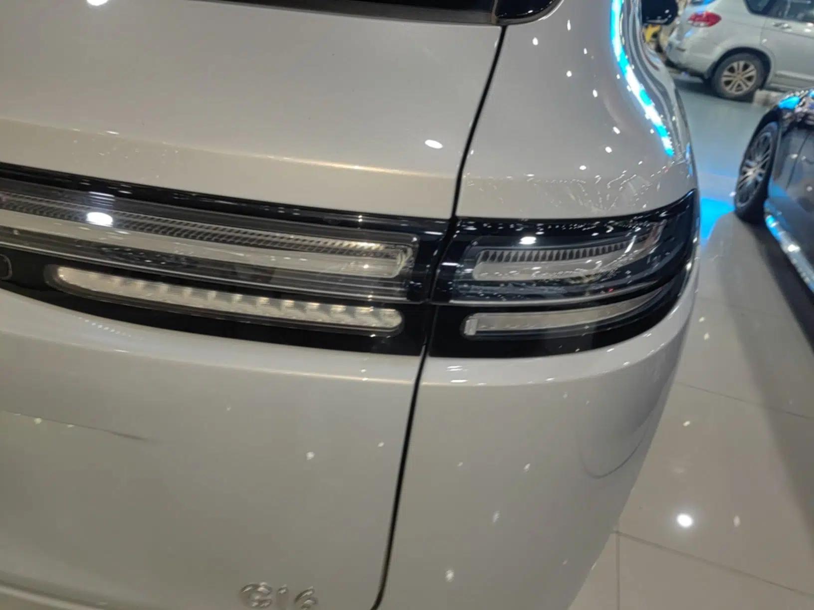 Leapmotor C16 2026 All-Electric 630 LiDAR Zhizun Edition 6 Seats — миниатюра 9