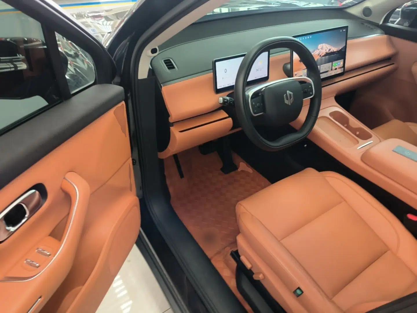 Leapmotor C16 2024 Range-Extended 200 Luxury Edition — миниатюра 18