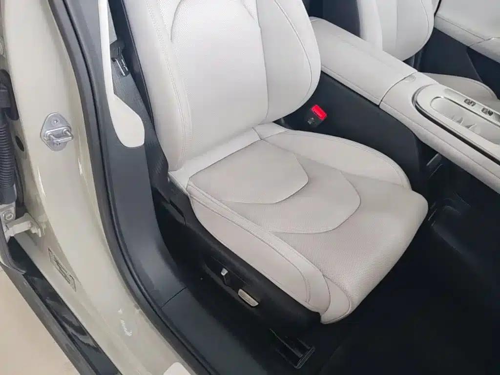Xiaomi SU7 2024 Rear-Wheel Drive Long Range Advanced Intelligent Driving Pro Edition — миниатюра 25