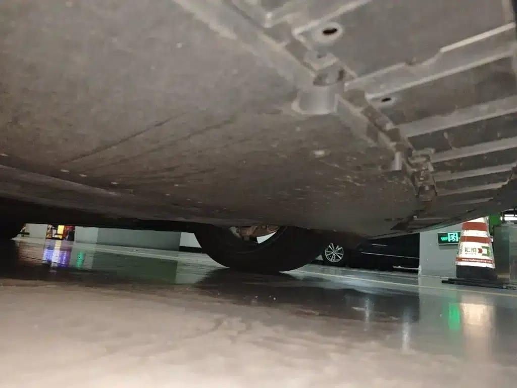 Xiaomi SU7 2024 All-Wheel Drive Max Founder Edition — миниатюра 23