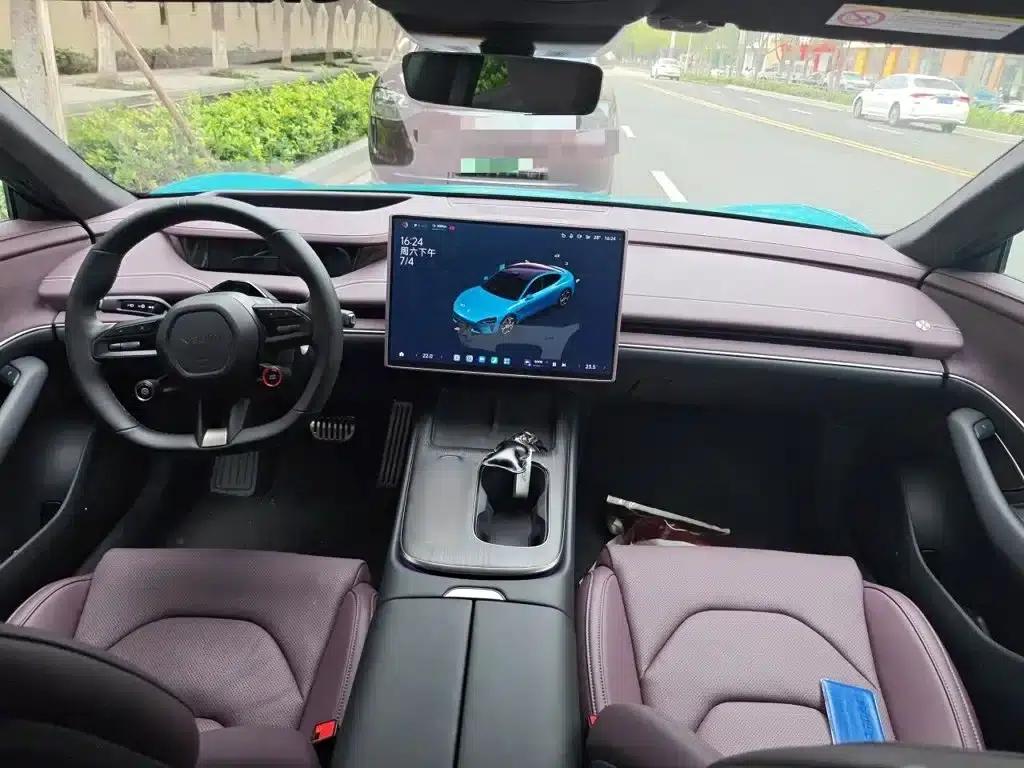 Xiaomi SU7 2024 All-Wheel Drive Long Range High-End Intelligent Driving Max Edition — миниатюра 13