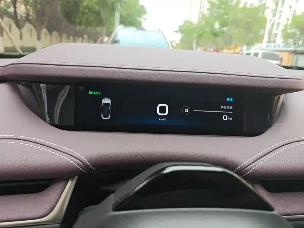 Xiaomi SU7 2024 All-Wheel Drive Long Range High-End Intelligent Driving Max Edition — миниатюра 4