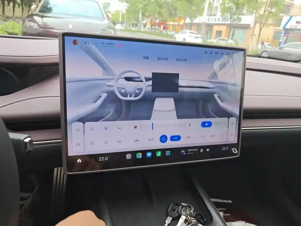 Xiaomi SU7 2024 All-Wheel Drive Long Range High-End Intelligent Driving Max Edition — миниатюра 6