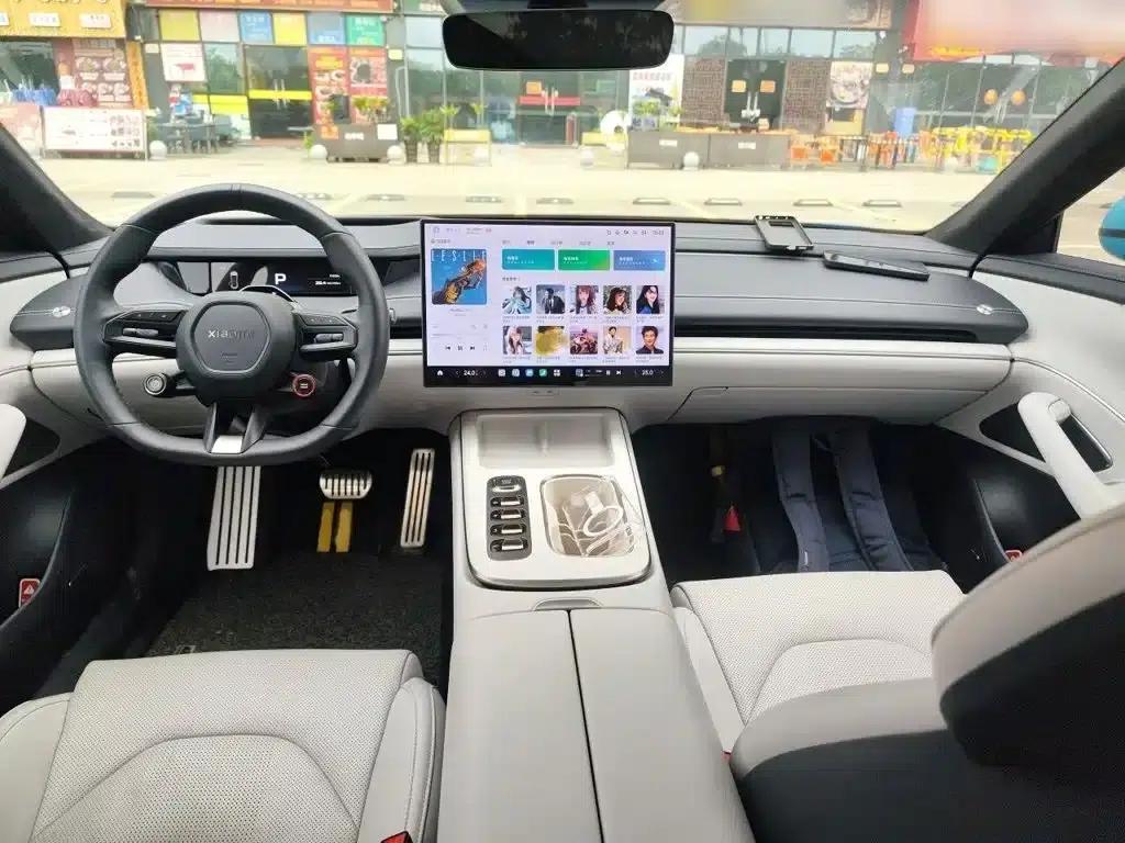Xiaomi SU7 2024 All-Wheel Drive Max Founder Edition — миниатюра 13