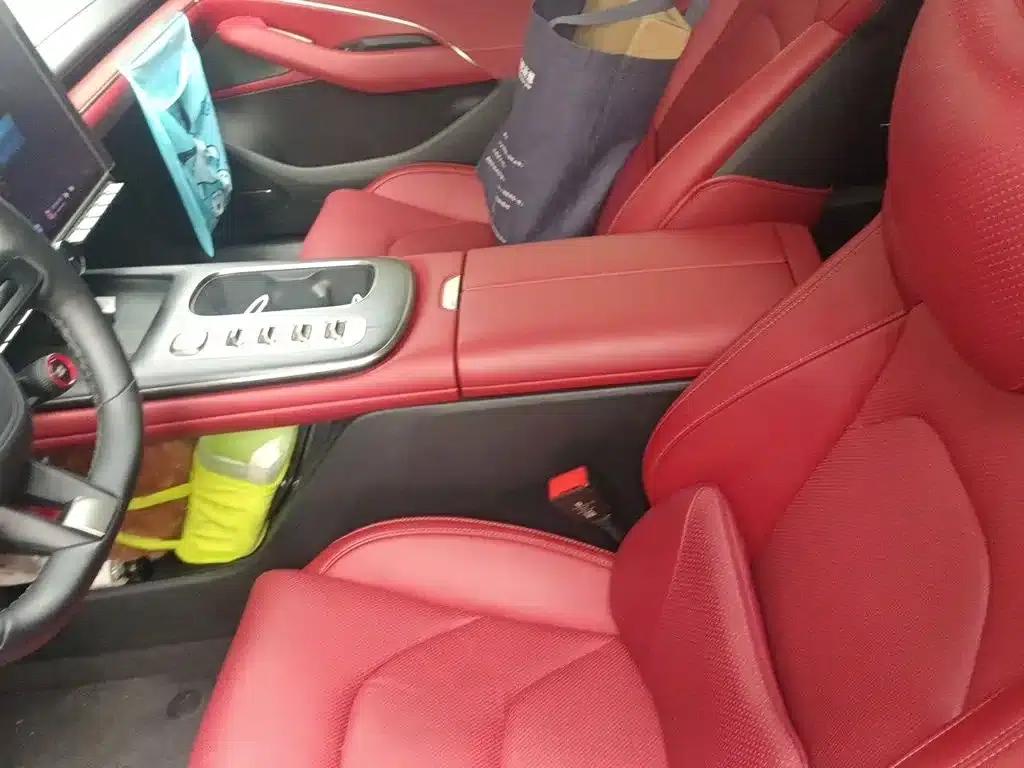 Xiaomi SU7 2024 All-Wheel Drive Long Range High-End Intelligent Driving Max Edition — миниатюра 8