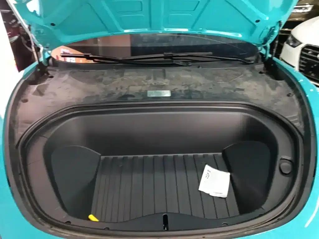 Xiaomi SU7 2024 Rear-Wheel Drive Long-Range Smart Driving Edition — миниатюра 20