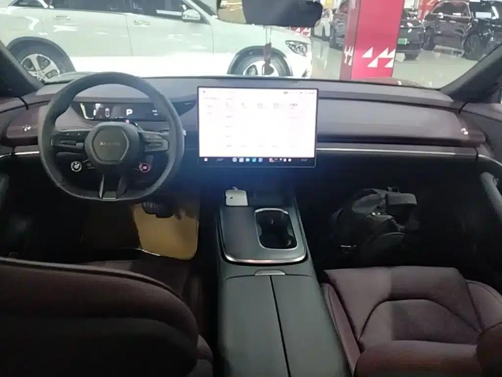Xiaomi SU7 2024 Rear-Wheel Drive Long Range Advanced Intelligent Driving Pro Edition — миниатюра 10
