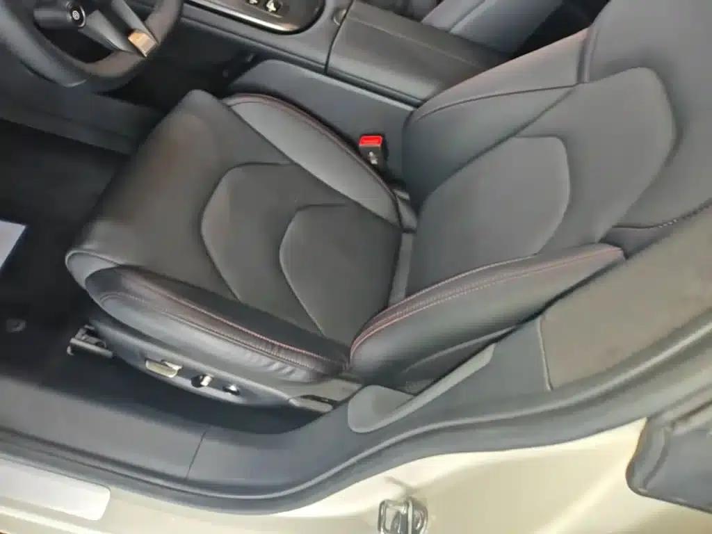 Xiaomi SU7 2024 All-Wheel Drive Max Founder Edition — миниатюра 15