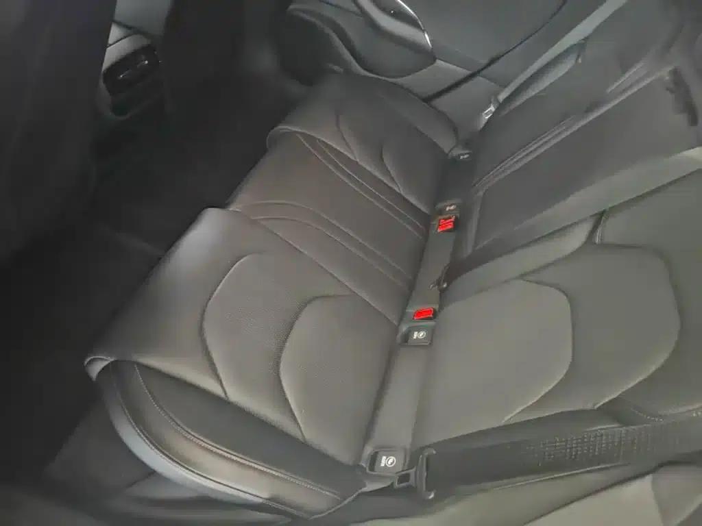Xiaomi SU7 2024 All-Wheel Drive Max Founder Edition — миниатюра 17