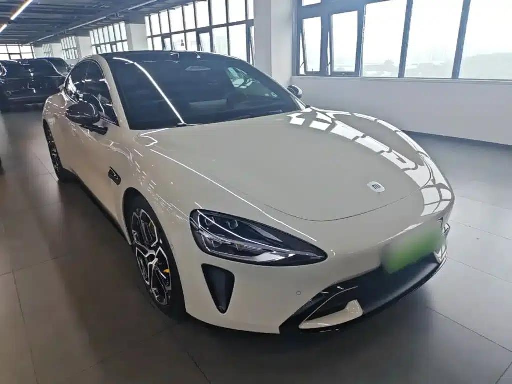 Xiaomi SU7 2024 All-Wheel Drive Max Founder Edition — миниатюра 4