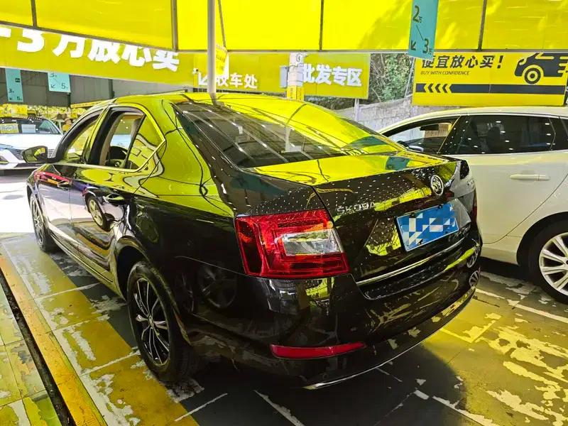 Octavia 2017 1.6L Automatic Smart Edition — миниатюра 4