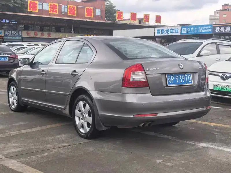 Octavia 2010 1.4TSI DSG Elegant Edition — миниатюра 5