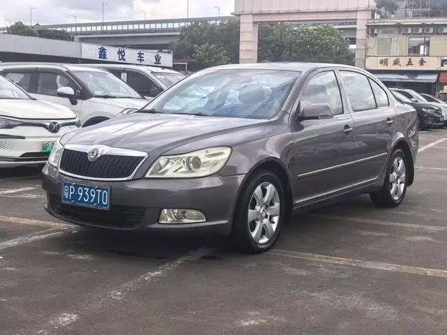 Octavia 2010 1.4TSI DSG Elegant Edition