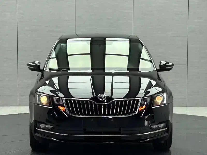 Octavia 2020 1.5L Automatic Smart Comfort Edition — миниатюра 2