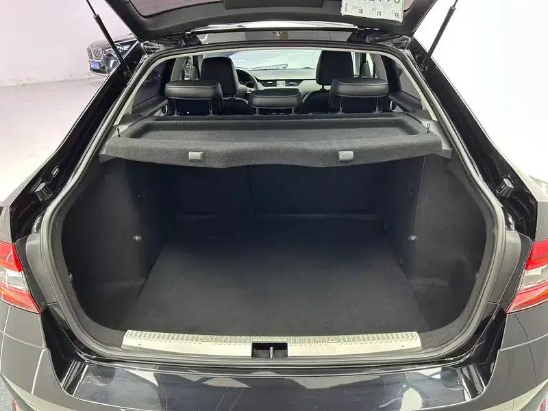 Octavia 2020 1.5L Automatic Smart Comfort Edition — миниатюра 20