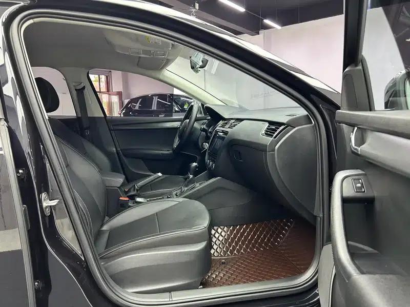 Octavia 2020 1.5L Automatic Smart Comfort Edition — миниатюра 8
