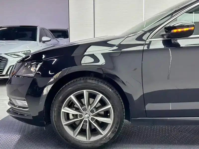 Octavia 2020 1.5L Automatic Smart Comfort Edition — миниатюра 9