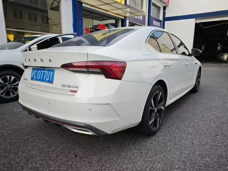 Octavia 2023 PRO TSI280 DSG Premium Edition — миниатюра 6