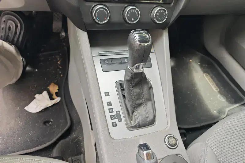Octavia 2014 1.6L Automatic Elite Edition — миниатюра 15
