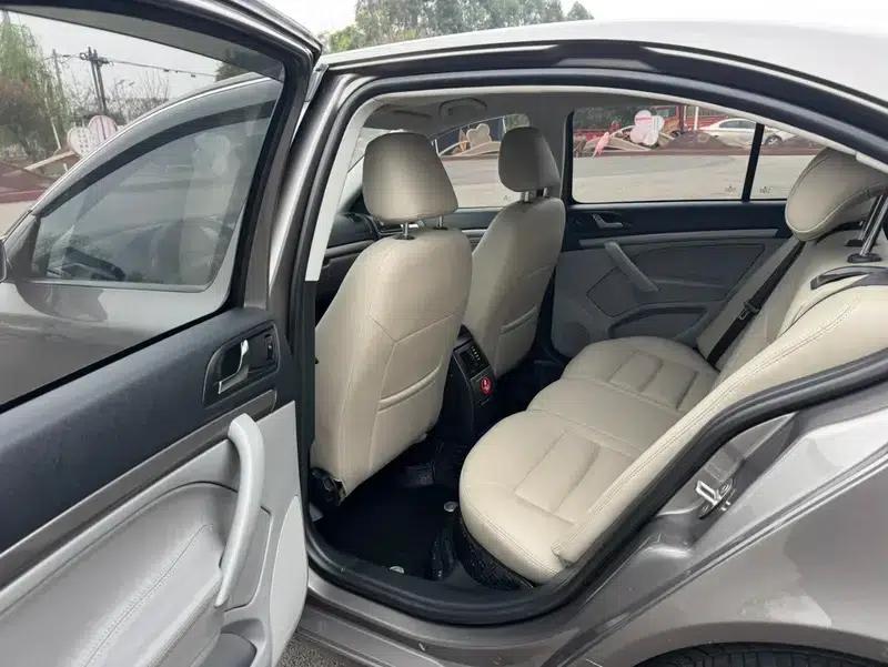 Octavia 2012 2.0L Automatic Elite Edition — миниатюра 15