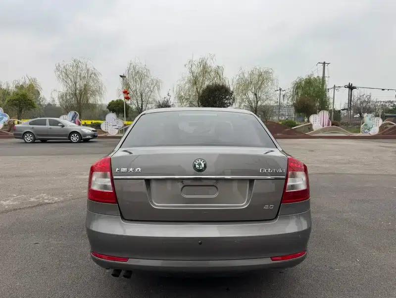 Octavia 2012 2.0L Automatic Elite Edition — миниатюра 6