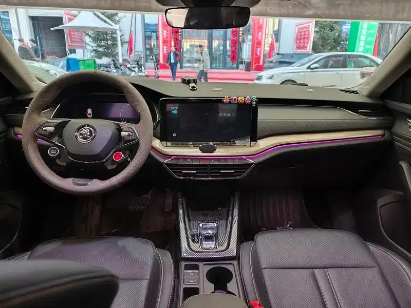 Octavia 2021 PRO TSI280 DSG Premium Edition — миниатюра 13