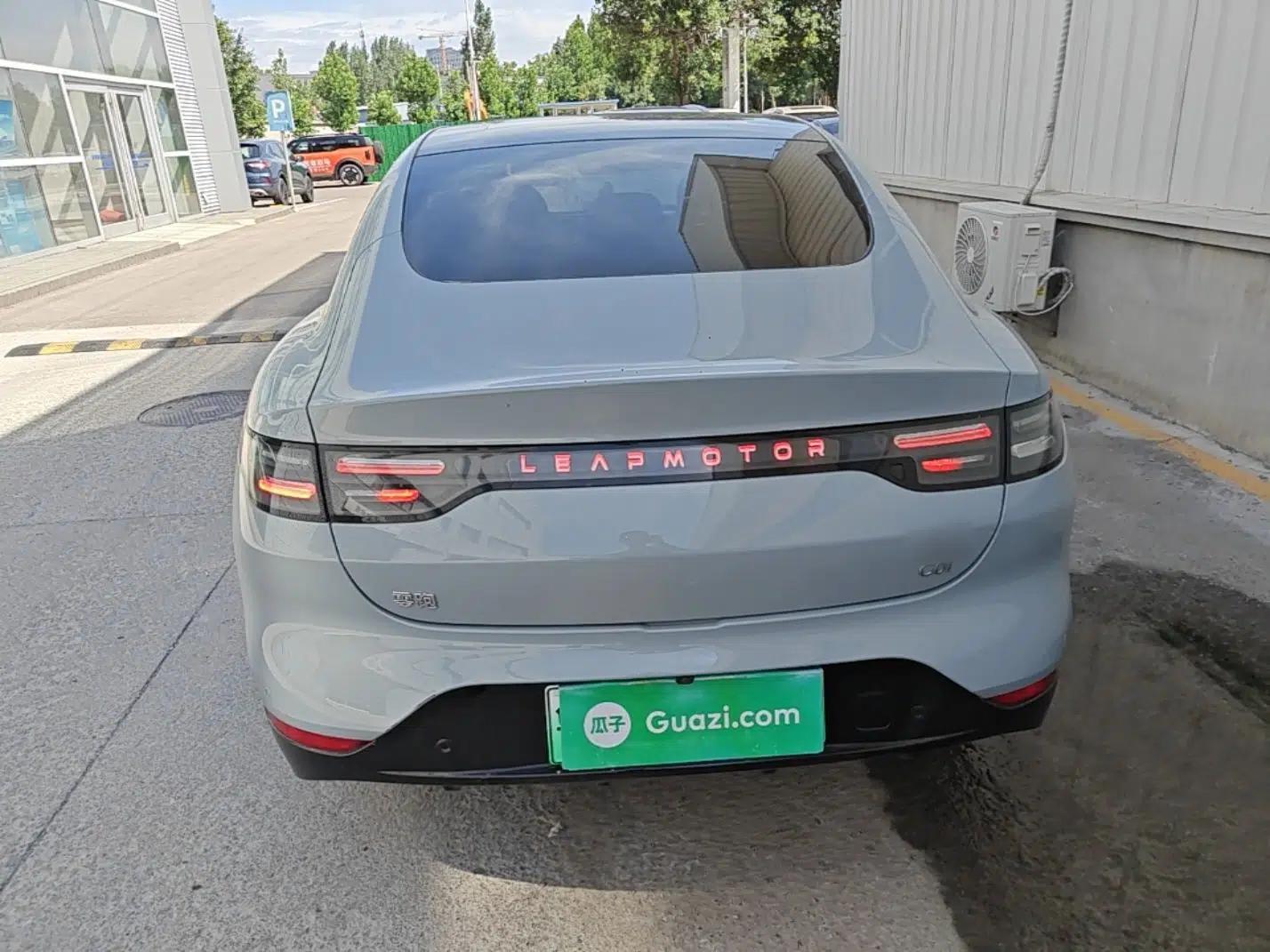 Leapmotor C01 2024 Pure Electric 525 Luxury Edition — миниатюра 5