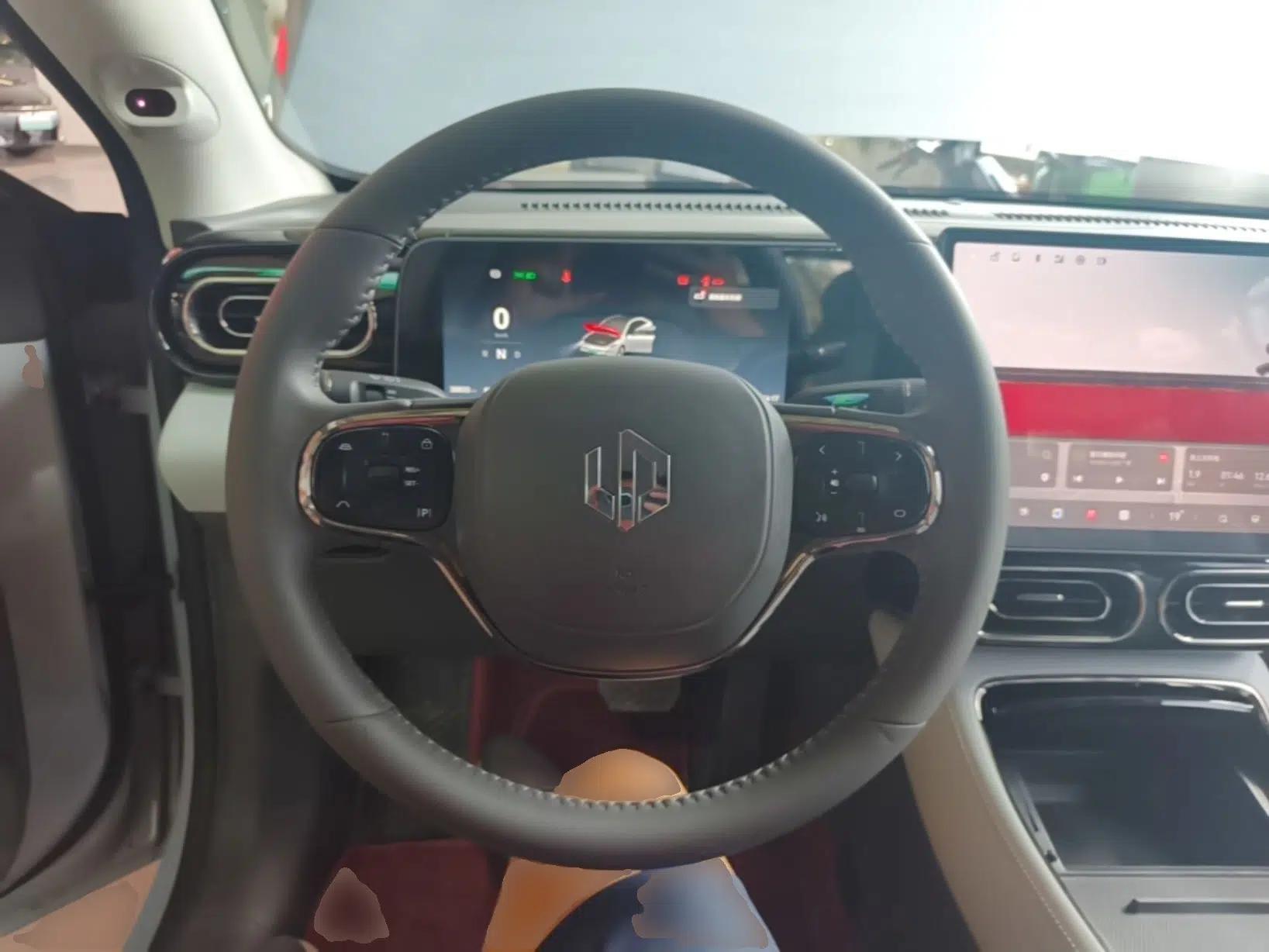 Leapmotor C01 2024 Pure Electric 525 Luxury Edition — миниатюра 19
