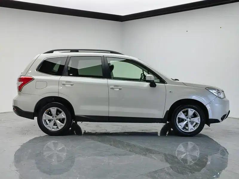 2014 Forester 2.0i Automatic Luxury Edition — миниатюра 8