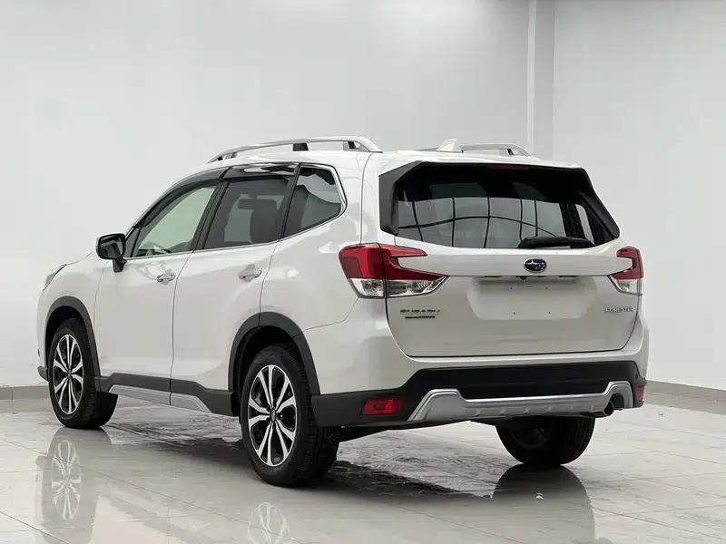 2022 Forester 2.0i AWD Flagship Edition EyeSight — миниатюра 4